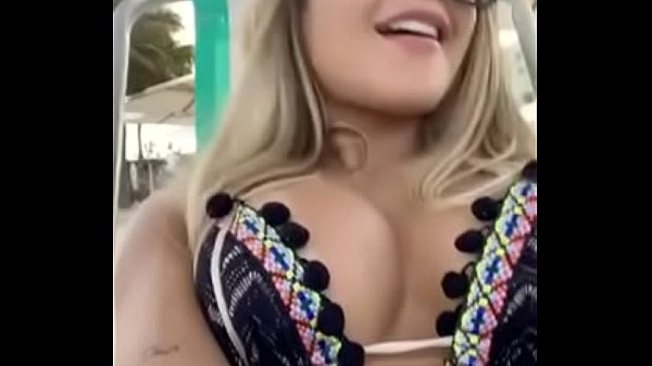 Fotos amadoras e videos de Coroa mostrando a buceta