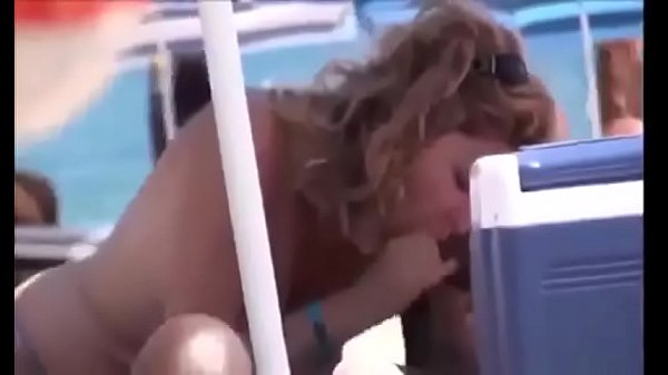 Coroa Casada Trasando Com Desconhecido Na Praia Gold Porn Film