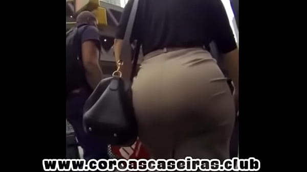 Coroa Gistosa Bunda Grande