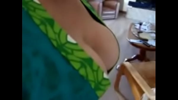 Coroa Magra Dos Peito Grande Anal