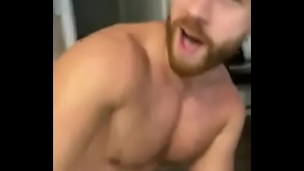 Coroa Porn Gay