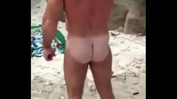 Foto Coroas Gay Na Praia