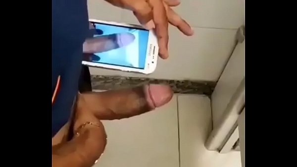 Gay Videos Seduzindo O Coroa No Banheiro