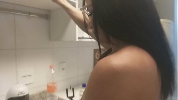 Mulher Coroa Cozinha Sexo