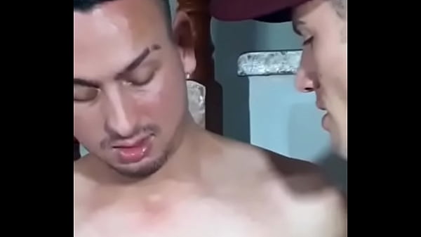 Novin Comeu Cu Do Coroa Gay Por Dinhiro Xvideo