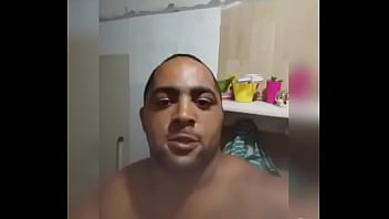 Falando safadeza e batendo uma